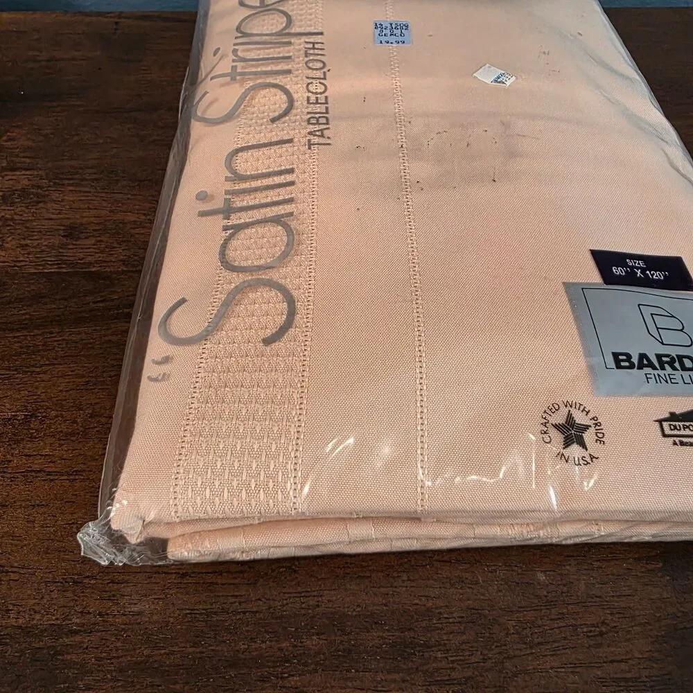 VTG Bardwil Fine Linens Tablecloth Satin Stripe SALMON PINK 60